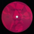 画像2: TOM NOBLE - FLASHLIGHT (INCL. MASALO REMIX)【12"INCH】名門レーベル「RUSH HOUR」のショップ限定ヴァイナル！オススメのエレクトリック・シンセ・ディスコ！！ (2)