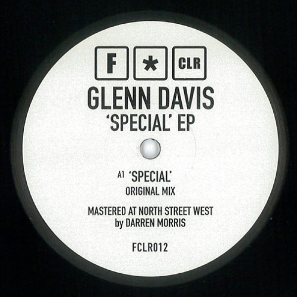 画像1: GLENN DAVIS - SPECIAL EP 【12"INCH】 N.Y.C. PEECH BOYSのガラージ古典"LIFE IS SOMETHING SPECIAL"の語りフレーズを引用したディープ・ハウスが入荷！ (1)