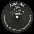 画像2: DELFONIC & KAPOTE - ILLEGAL JAZZ VOL. 4 【12"INCH】 待望の第4弾！PANACHE、1979年リリースの鬼レア・ディスコ・ブギーや、MANU DIBANGO / "BAYAM SELLAM" などをネタ使いしたジャズファンク・ブギーをDJユースに展開！ (2)