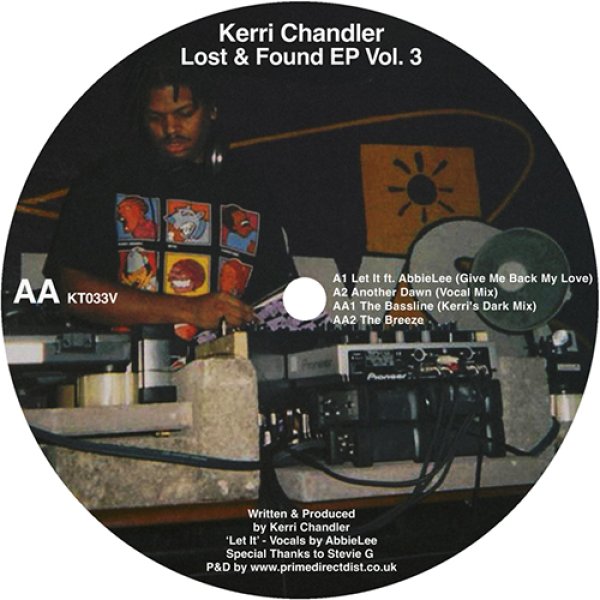 画像1: KERRI CHANDLER - LOST & FOUND EP VOL. 3 【12"INCH】 ケリチャン自身のアーカイヴの中から音源を発掘していくLOST & FOUNDシリーズの第3弾！ ドラムとジャジーなピアノ・リフ、ヴォーカルが高揚感を織り成してい女性ヴォーカル・ハウスや、ミニマルでソリッドなハウスなど・・・！！ (1)