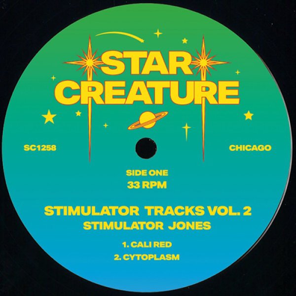 画像1: STIMULATOR JONES - STIMULATOR TRACKS VOL. 2 【12"INCH】 「STONES THROW」のSTIMULATOR JONESが再び「STAR CREATURE」に登場！ 今回もアナログ機材を駆使しながら彼流のハウス・トラックを制作。オールドスクールなハウスへの愛情を感じさせるナイスな一枚！ (1)